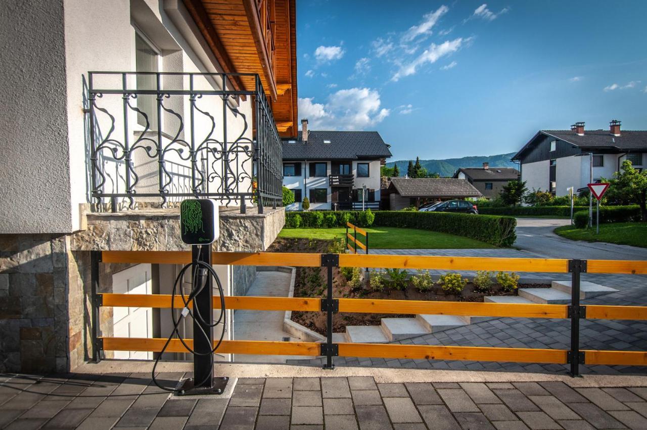 Apartments Ursus 블레드 외부 사진